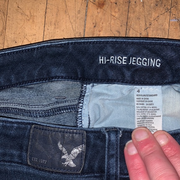 American Eagle High-rise Jeggings sise 4 skinny jeans dark wash - Picture 3 of 3